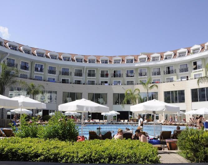 Meder Resort - Außenansicht