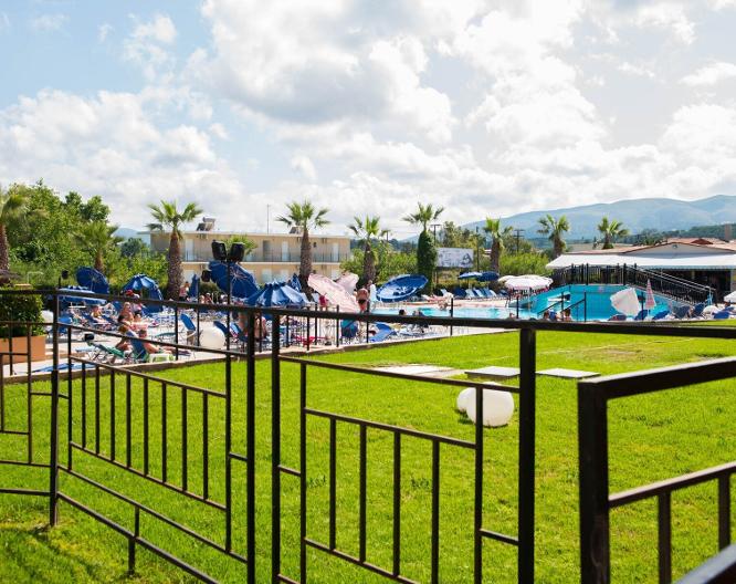 Hotel Alexander The Great - Landschaft