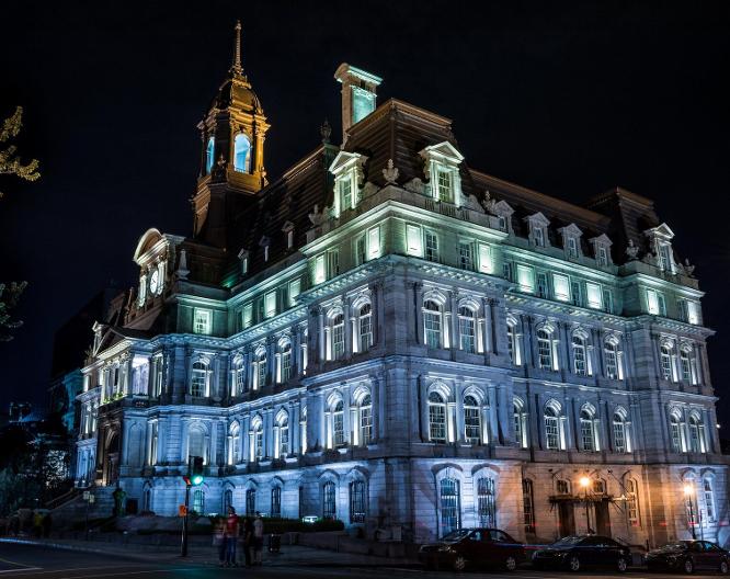 Holiday Inn Montréal Centre Ville - Außenansicht