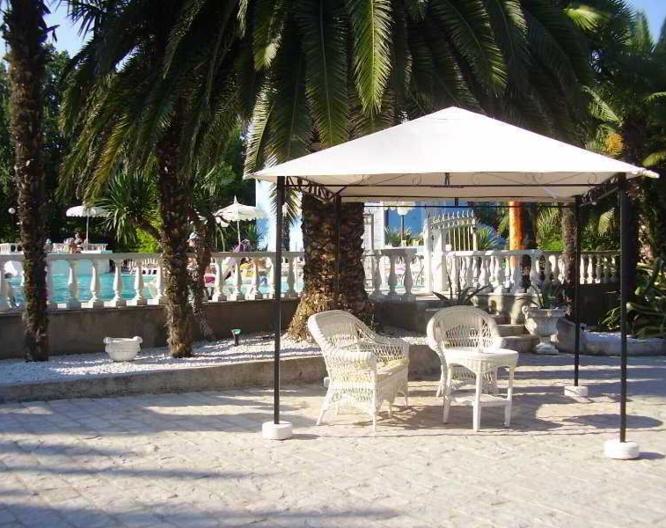 Camping Riviera - Außenansicht