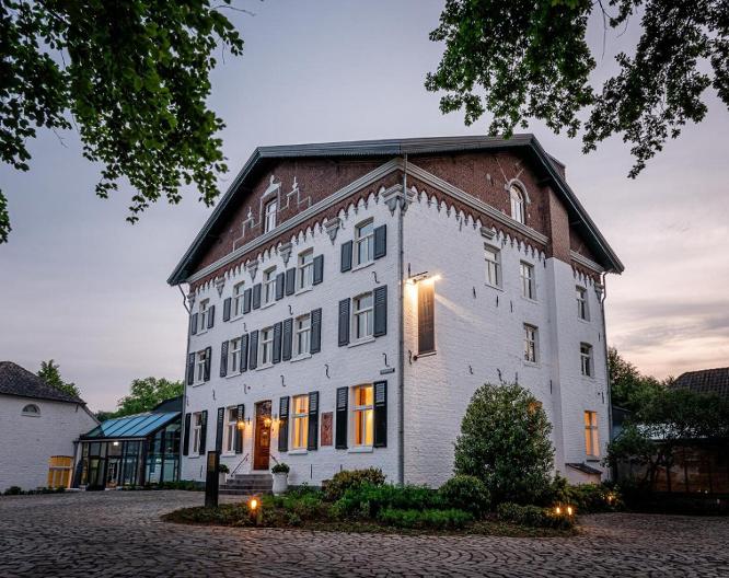Fletcher Hotel Chateau De Raay - Außenansicht