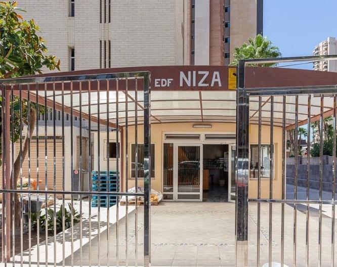 Apartamentos Niza - Außenansicht
