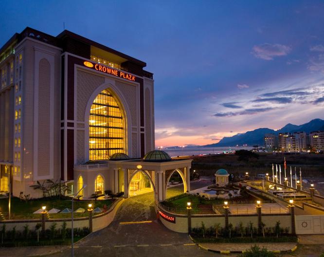 Crowne Plaza Antalya - Außenansicht
