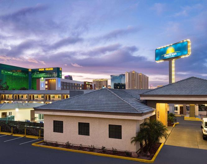 Days Inn by Wyndham Las Vegas Airport Near the Strip - Außenansicht