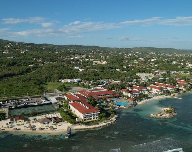 Holiday Inn Resort Montego Bay - Außenansicht