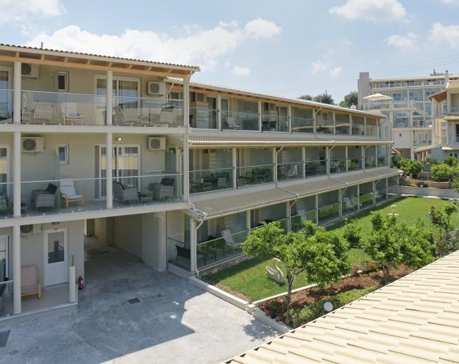 Palapart Gikas Studios & Suites - Außenansicht