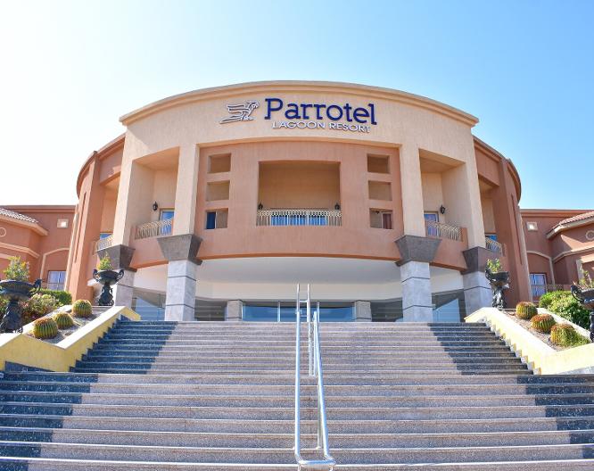 Parrotel Lagoon Resort - Außenansicht