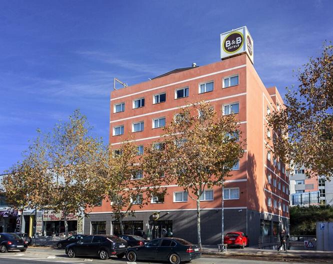 B&B HOTEL Barcelona Rubí - Außenansicht