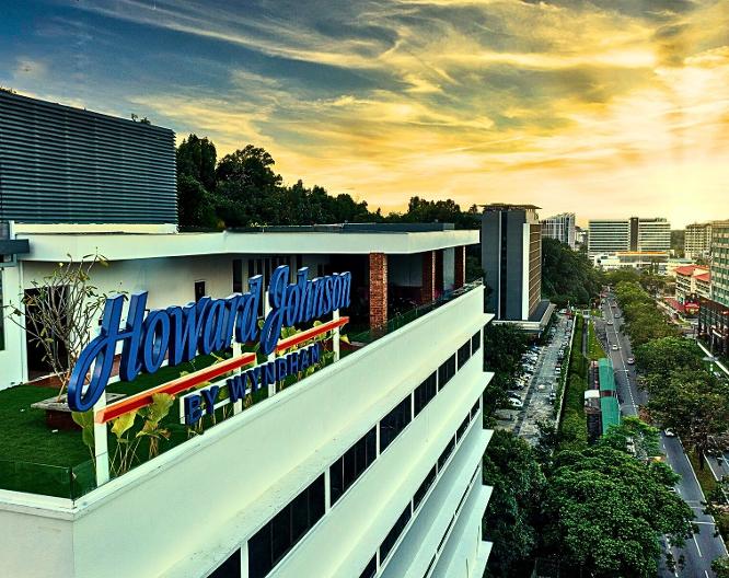 Howard Johnson by Wyndham Kota Kinabalu City Centre - Außenansicht
