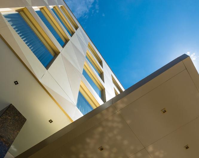 Hotel El Dorado Capital - Außenansicht