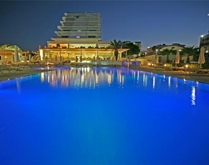 Vrissiana Beach Hotel - Vue extérieure