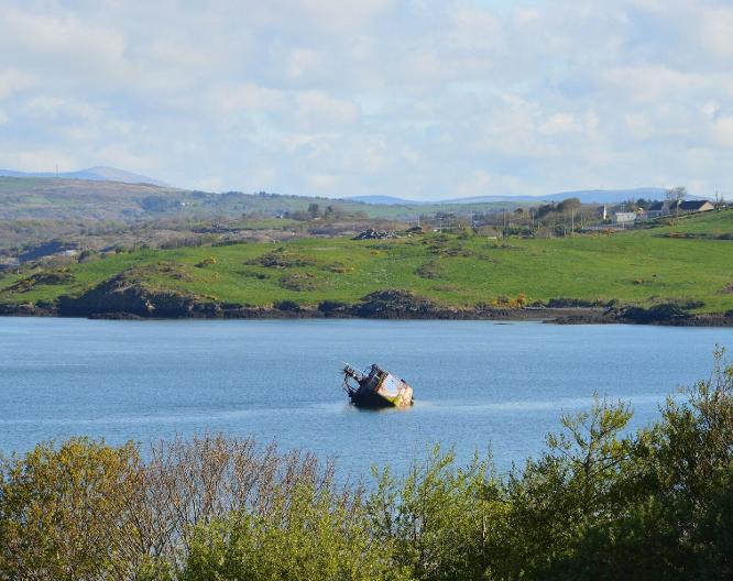 Casey's Of Baltimore - Landschaft