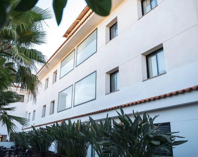 Beatrix 2000 - Caliu Apartments - Außenansicht