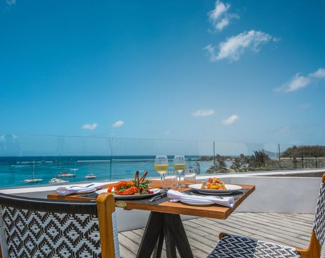 Ocean V Hotel - Paysage