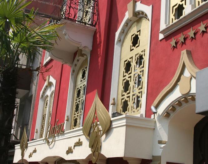 Hotel Villa Oriental & Restaurant - Außenansicht