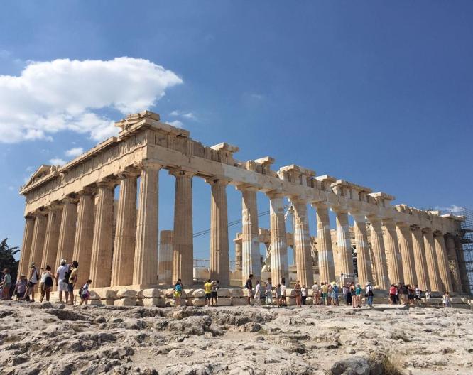 Be My Guest Athens - Außenansicht