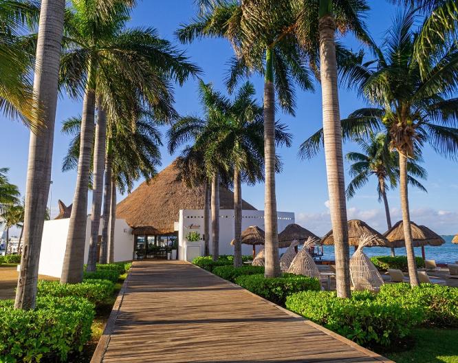 Sunset Marina Resort & Yacht Club - Außenansicht