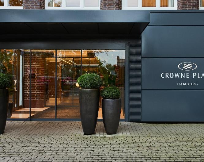 Crowne Plaza Hotel Hamburg-City Alster - Außenansicht
