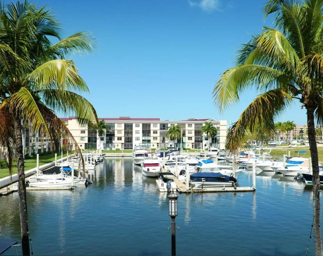 Naples Bay Resort & Marina - Vue extérieure