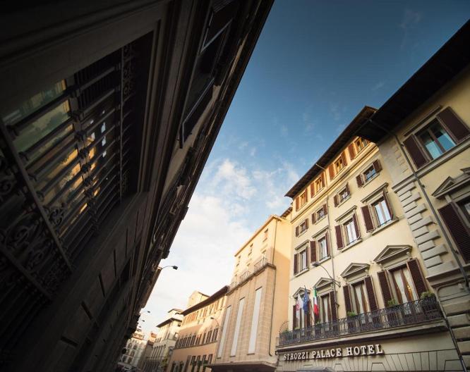 Strozzi Palace Hotel - Vue extérieure