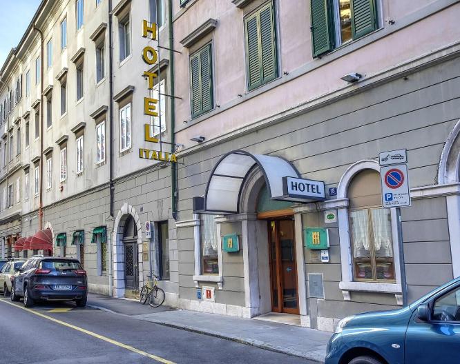 Italia - Außenansicht