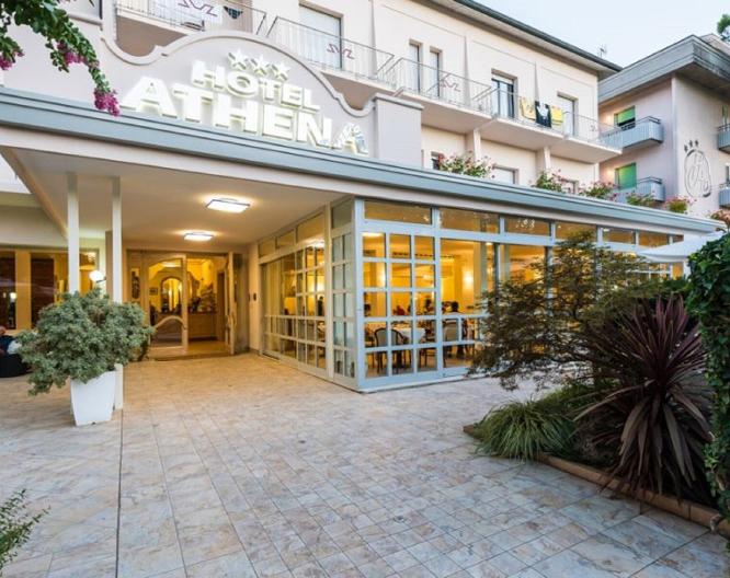 Athena - Außenansicht