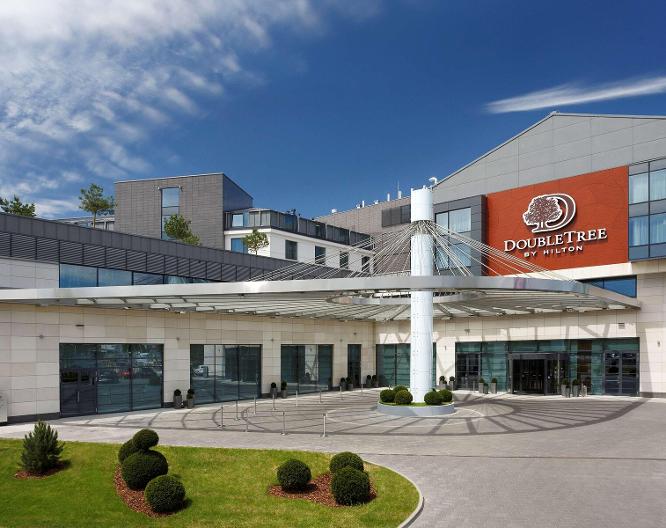 Double Tree by Hilton Hotel & Conference Centre - Außenansicht