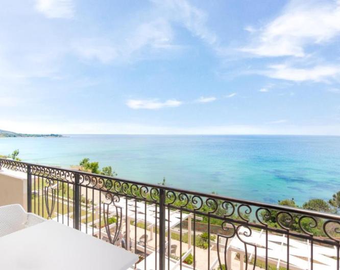 King Maron Wellness Beach Hotel - Landschaft