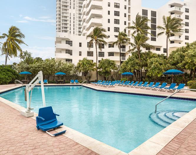 Holiday Inn Miami Beach Oceanfront - Vue extérieure