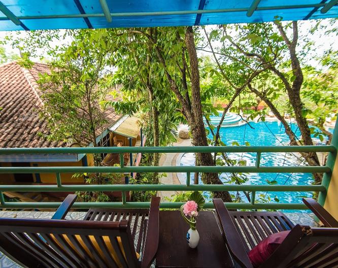 Ao Chalong Villa Resort & Spa - Außenansicht