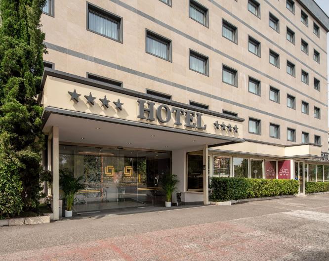 American Palace Eur - Außenansicht