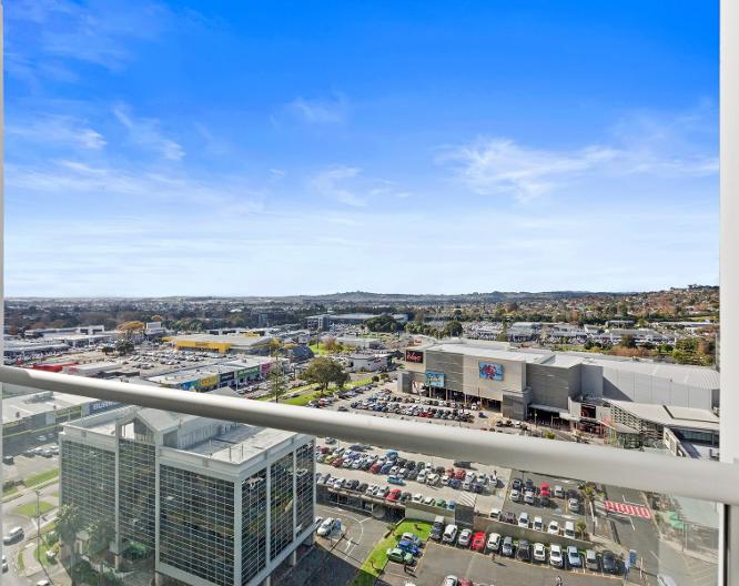 Proximity Apartments - Außenansicht