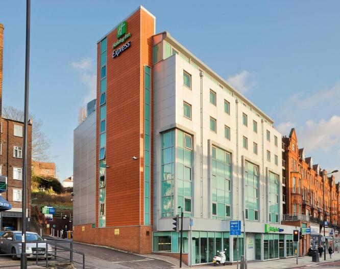 Holiday Inn Express London - Swiss Cottage - Vue extérieure