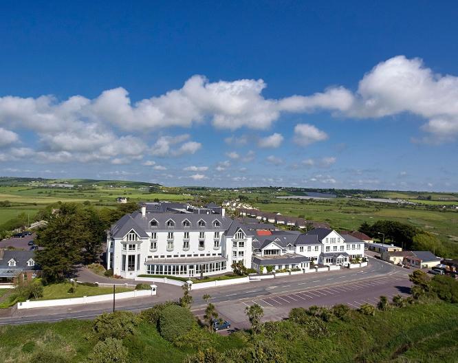 Garryvoe Hotel - Außenansicht