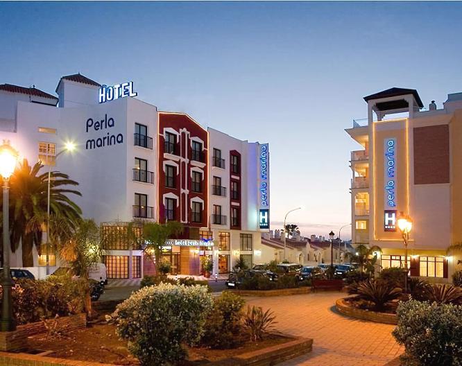 Hotel Perla Marina - Außenansicht