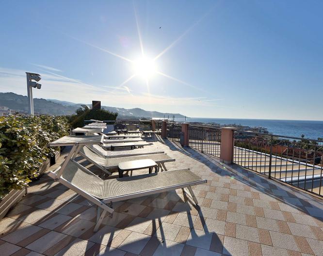 Best Western Hotel Nazionale - Landschaft
