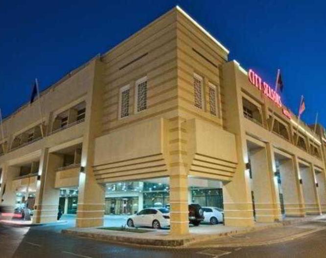 City Seasons Al Ain - Außenansicht