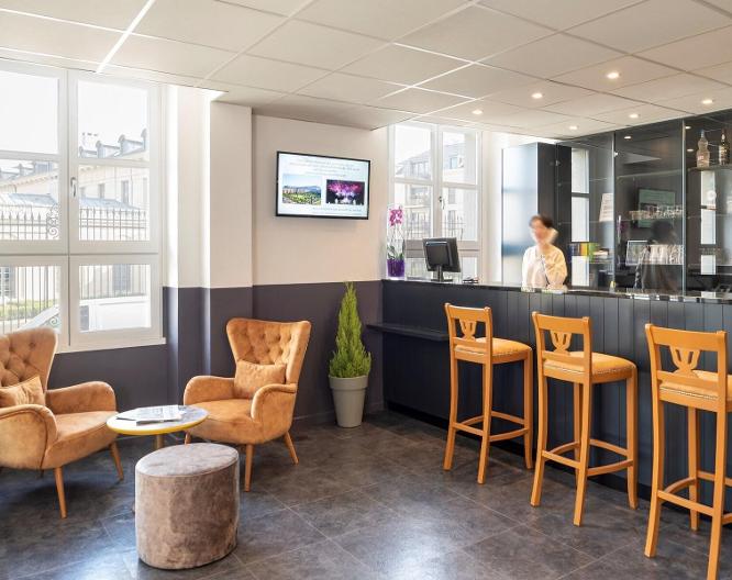 Hotel des Lys - Ausstattung