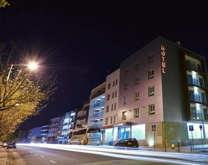 Hotel Azinheira - Außenansicht