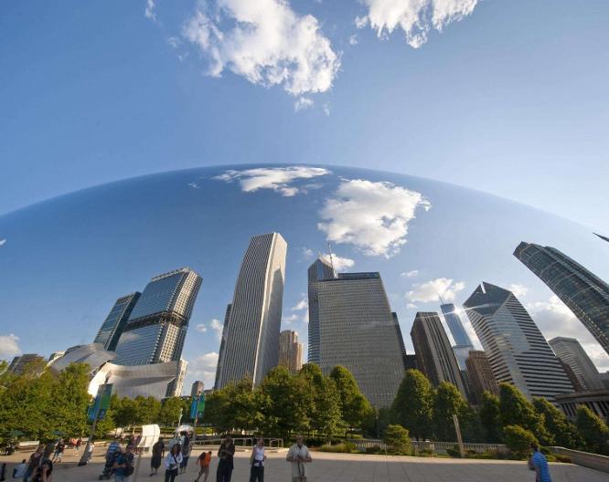 Swissotel Chicago - Außenansicht