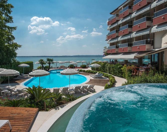 Hotel Continental Wellness & Spa - Außenansicht