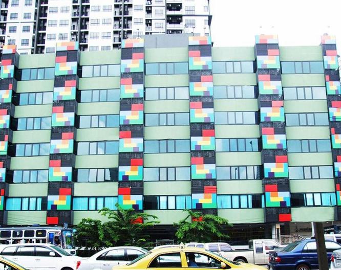 Grand Tower Inn Sathorn - Vue extérieure