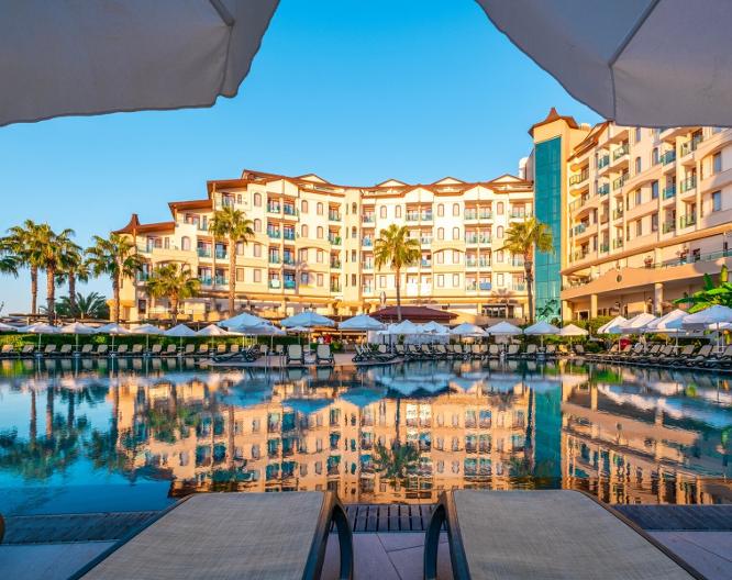 Bella Resort & Spa - Außenansicht