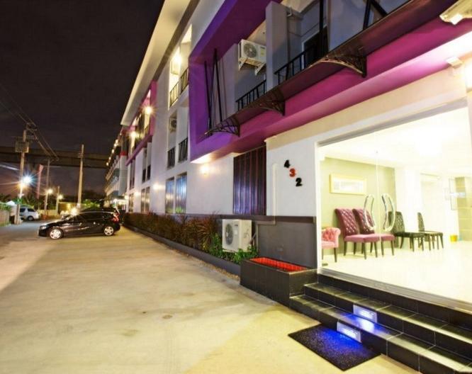 Airy Suvarnabhumi Hotel - Außenansicht