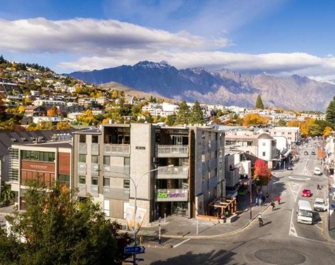 Lylo Queenstown - Außenansicht