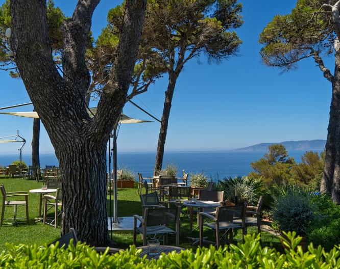 Hotel Torre di Cala Piccola - Außenansicht