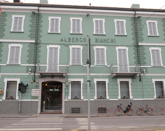 Albergo Bianchi Stazione - Außenansicht