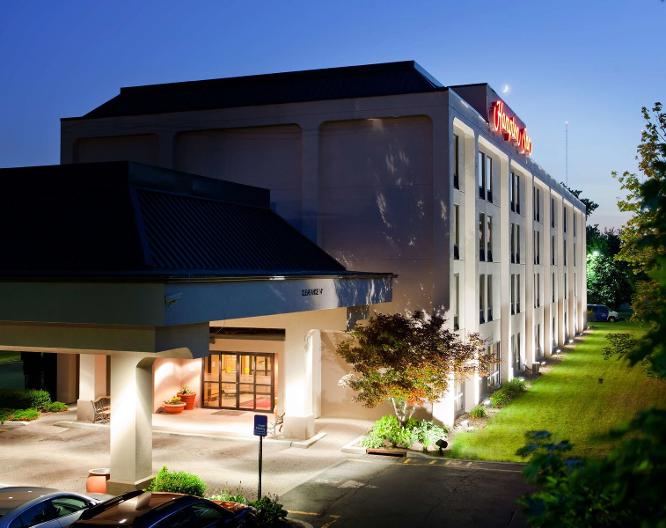 Hampton Inn Ridgefield Park - Außenansicht