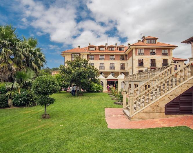 Hotel Spa Villa Pasiega - Außenansicht