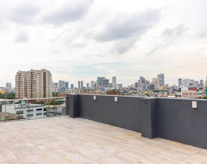 Ramada Encore by Wyndham Makati - Vue extérieure